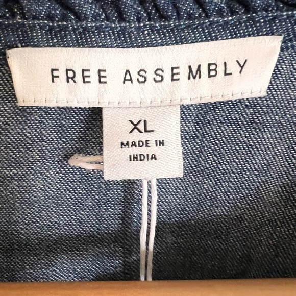 NWT Free Assembly Women's Denim Ruffle Neck Mini Dress Size XL - Picture 9 of 9